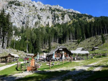 Cesta do priljubljene planina Dolga njiva začasno zaprta