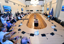 Delo začel strateški svet za gospodarstvo. 
