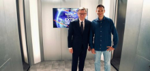 Johann Wadephul quatscht im »heute show«-Fahrstuhl übers Völkerrecht. Witzelt sich der Außenminister hier um Kopf und Kragen?