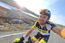 Krankheit : Christoph Strasser musste aus dem Transcontinental Race aufgeben