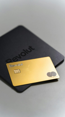 Revolut še naprej spreminja pravila bančništva in dosega novo rekordno vrednost