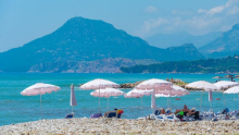 UŽAS U BARU: Kanalizacija se izlila u more, nadležni ćute - turisti zgroženi
