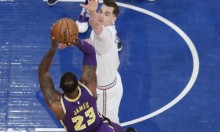 Navijači Cavsa dočekali Hezonju porukom LeBronu, u Madridu bijes: 'Neka zatvori vrata kad odlazi i pokaže novac'