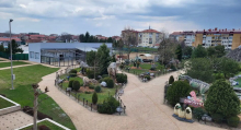 OVO MESTO JE HIT LETA U SRBIJI! Redovi se ne smanjuju, posetioce čekaju džinovski dinosaurusi, vulkan u koji može da se uđe i 