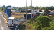 Navala na benzinske prije ponoći: Na nekim pumpama u Zagrebu nema običnog dizela