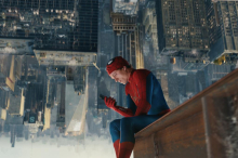 Tom Holland: Zanimala me je ideja osamljenega Spider-Mana