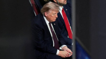 VIDEO Trump zadrijemao na Grahamovom sprovodu? Bijela kuća: 'Razmišljao je o gubitku'