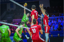 Slovenija po neverjetnem tretjem nizu četrtič v polfinale Lige narodov
