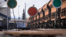Evropski železniški tovorni promet stagnira, potniški pa okreva