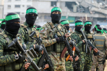 Hamas naj bi privolil v razorožitev. Pogoj je umik Izraela iz Gaze in obnova območja.