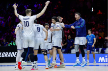 Slovenija - Japonska (2:1 v nizih)