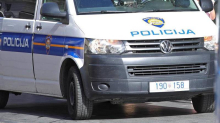 Drama u zagrebačkoj Dubravi: Odjekivali pucnjevi ispred vikendice, priveli čovjeka