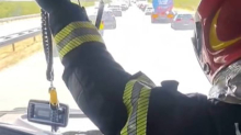 VIDEO Vatrogasci objavili video jurnjave prema nesreći na A1: Jedan vozač ih je razljutio...
