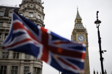 Britaniji preti recesija – i to zbog Ormuskog moreuza