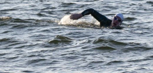 Ultra Baltic Swim: Bartlomiej Kubkowski schwimmt als Erster 160 Kilometer durch die Ostsee
