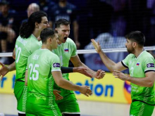 Slovenski odbojkarji četrti, odbojkarice 19. na lestvici FIVB