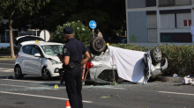 FOTO Jedan mrtav u Splitu, auto na krovu. Policija traži svjedoke