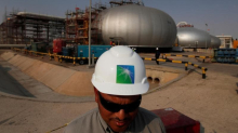 Il caso del petrolio saudita: con guerra e Hormuz chiuso i profitti schizzano del 44%