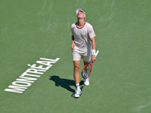 Denis Shapovalov že v prvem krogu končal domači masters