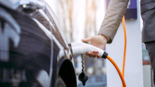 Subvencije za električne avte bodo v kratkem pošle. Kaj lahko pričakujejo kupci avtomobilov?
