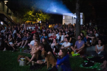 Na zelenici Muzejske ploščadi Metelkova se začenja Letni kino Slovenske kinoteke