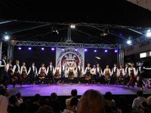 VEČERAS POČINJE VELIKI FOLKLORNI SPEKTAKL U LOZNICI: Ansambli sa tri kontinenta stižu na festival 