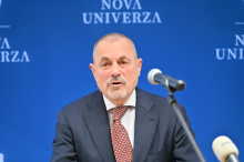 Jambrek pravi, da sam ustavne obtožbe proti predsednici republike ne pripravlja