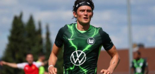 VfL Wolfsburg: Fabian Reese entschuldigt sich bei Fußball-Romantikern