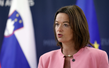 Več članic EU-ja kritičnih do posredovanja slovenske vlade