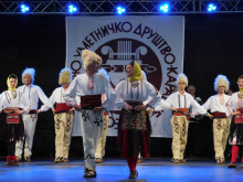 IGRAČI JAČI I OD TROPSKE VRELINE: Folkloraši sa tri kontinenta napravili spektakl u Loznici (FOTO)