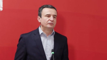 HAOS U SKUPŠTINI LAŽNE DRŽAVE: Kurtija zasuli jajima!