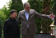 U PRIŠTINI I TIRANI PUCAJU OD BESA ZBOG POSETE ZELENSKOG BEOGRADU: Sklonili zastavu Ukrajine posle četiri godine i vređaju njenog predsednika! (VIDEO)