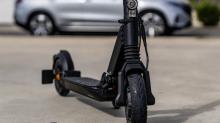 Pretukli maloljetnika u Trnju i ukrali mu romobil! Završio je u bolnici, teško je ozlijeđen