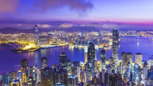 FT: Hongkong namerava v veliko davčno reformo vključiti tudi trgovalna podjetja