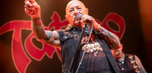 Rose-Tattoo-Sänger Angry Anderson hat gesundheitliche Probleme – Tour wird unterbrochen