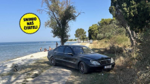 Tak i doma parkiraš? Mercedes ostavio preko cijele šetnice u Istri: 'Briga njih za zakone...'
