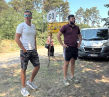 SAVO MANOJLOVIĆ POZIRA UMESTO DA GASI POŽAR: 