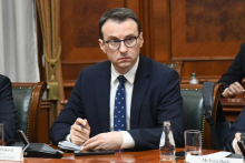 MODRICE, PODLIVI I ZVERSKO ZLOSTAVLJANJE SU KURTIJEVA DEMOKRATIJA! Petković posle prebijanja Raškovića od tzv. kosovske policije: Zahtevam hitnu reakciju!
