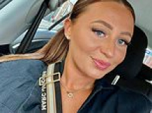 'Waiting is a sign of true love and patience': Jailed prison guard's Valentine's message to drug kingpin lover is revealed