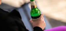 Kabinett beschließt Alkoholverbot für unter 16-Jährige