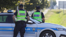 Tragedija kod Vrlike: Izletjeli u provaliju, dvoje ljudi poginulo
