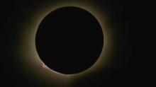 UŽIVO Pogledajte kako izgleda potpuna pomrčina sunca