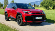 Toyota RAV4: manj »konjev«, več argumentov