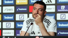 GOTOVO JE? Albert Rijera preuzima Crvenu zvezdu