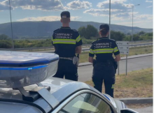 VOZAČI, OVO ĆE VAM ZNATNO SKRATITI ČEKANJE! Policija uvodi 800 novih uređaja, evo šta se sve menja