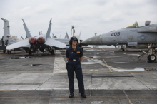 Na letalonosilki USS Abraham Lincoln: Obupani ameriški marinci rekordnih 260 dni na morju