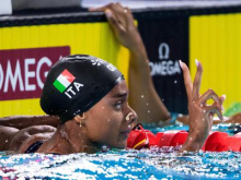 Sara Curtis je nova svetovna rekorderka, Kristof Milak četrtič zapored prvak na na 100 m delfin