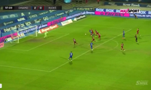Pogledajte zašto je Rudeš ostao s igračem manje, a Dinamo dobio penal