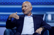 Džef Bezos 