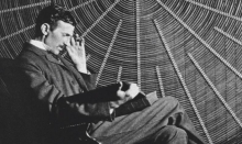 NIKOLA TESLA JE U DETALJ OPISAO ŠTA NAS ČEKA DO 2035. GODINE: Mnoge stvari koje je najavio danas su stvarnost, a na jedno je posebno UPOZORAVAO